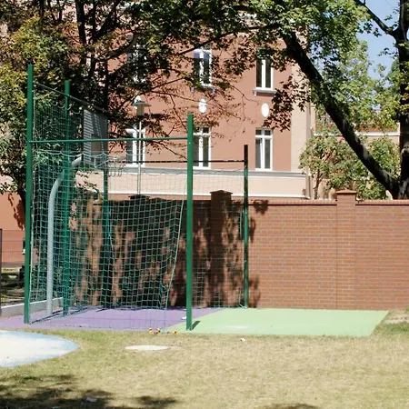City Center, For 4 People Daire